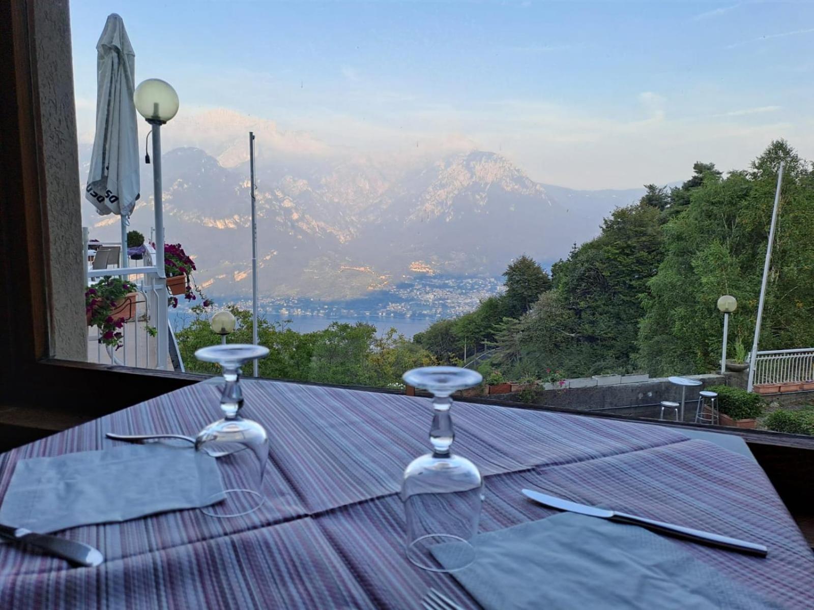 Provinciale 79 Hotel Magreglio Luaran gambar