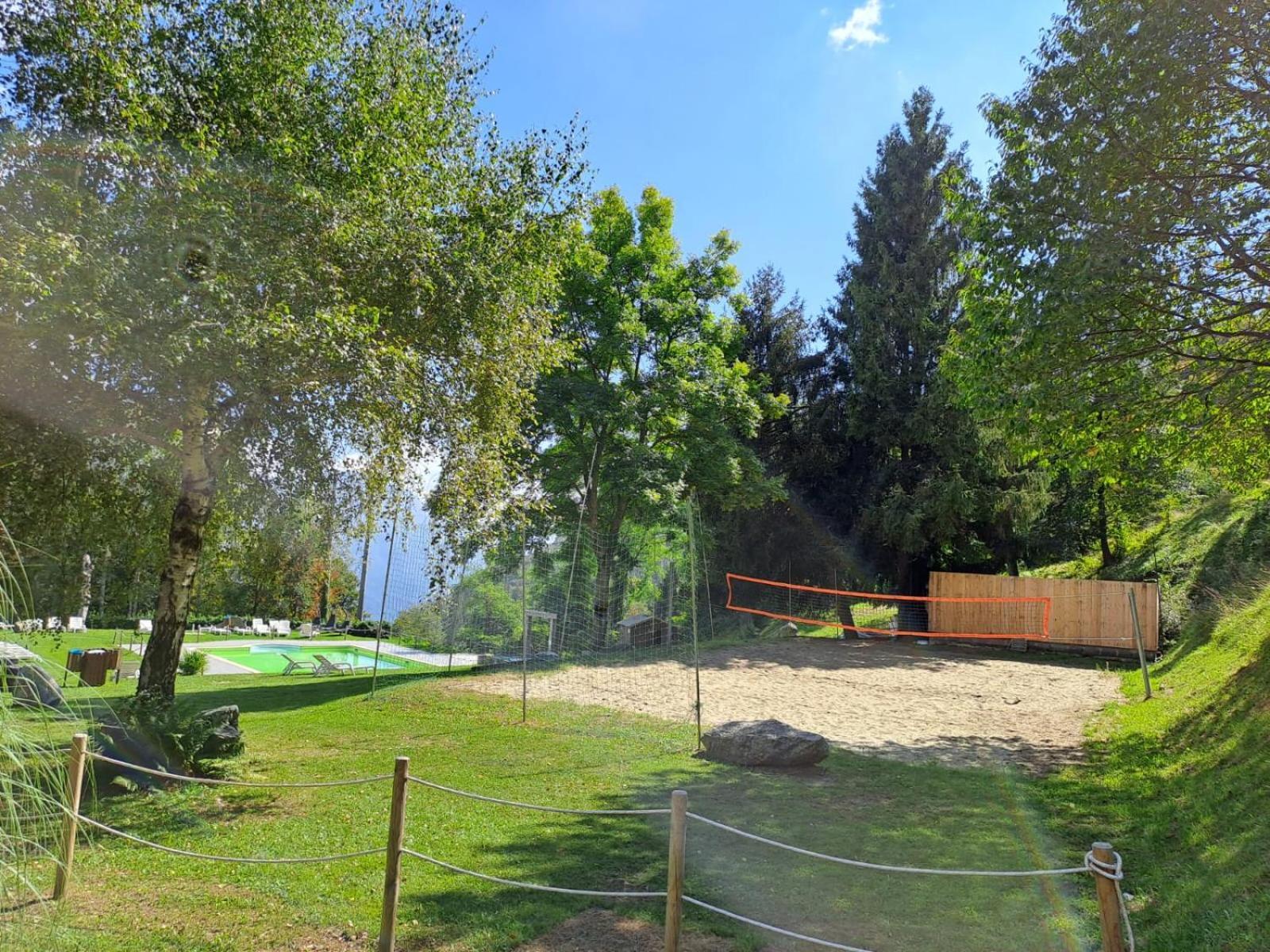 Provinciale 79 Hotel Magreglio Luaran gambar