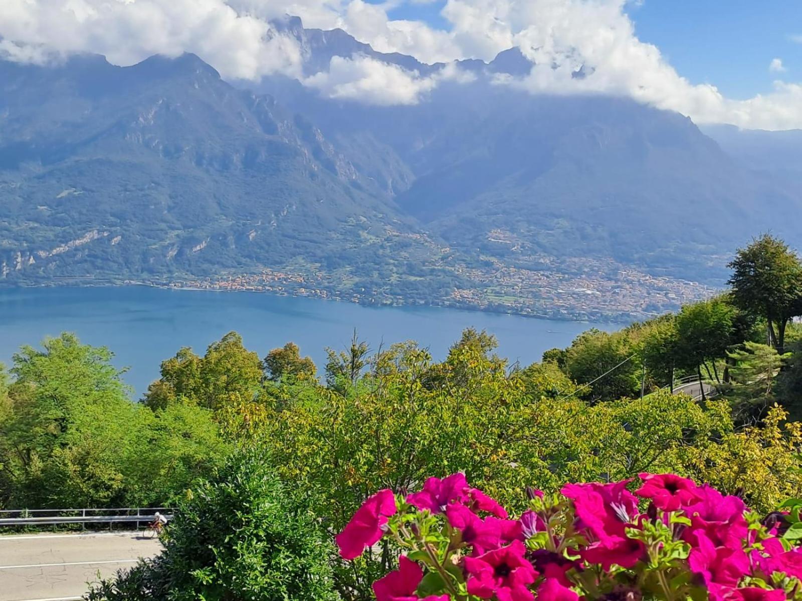 Provinciale 79 Hotel Magreglio Luaran gambar